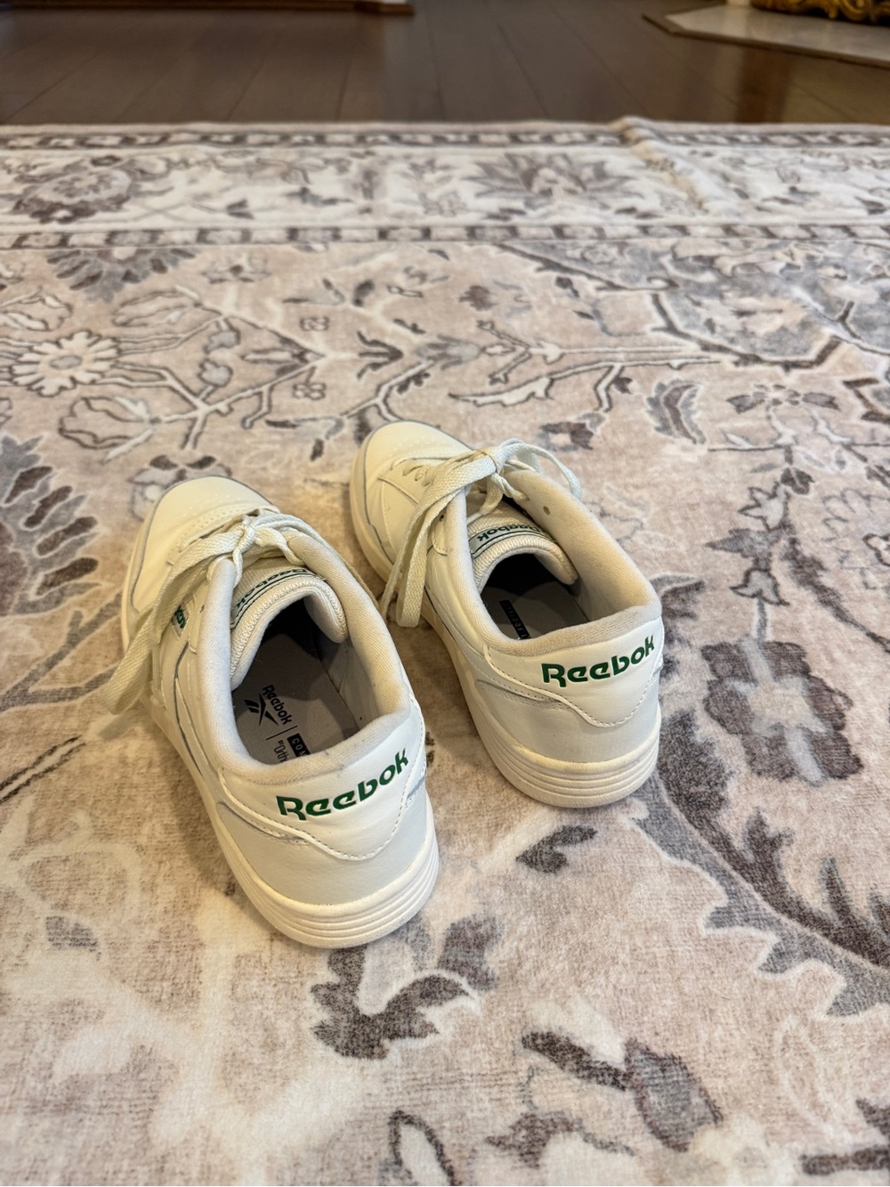 Reebok Classic White Low-Top Sneakers - Picture 2 of 7